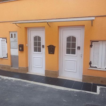 Apartma Eli2 Daire Koper Dış mekan fotoğraf